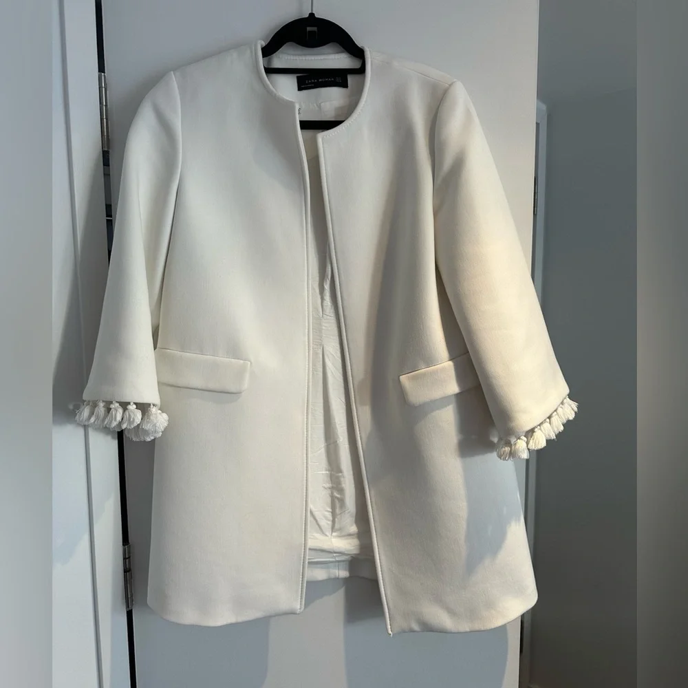 ZARA | White long jacket with tassel detail - Picture 1 of 5